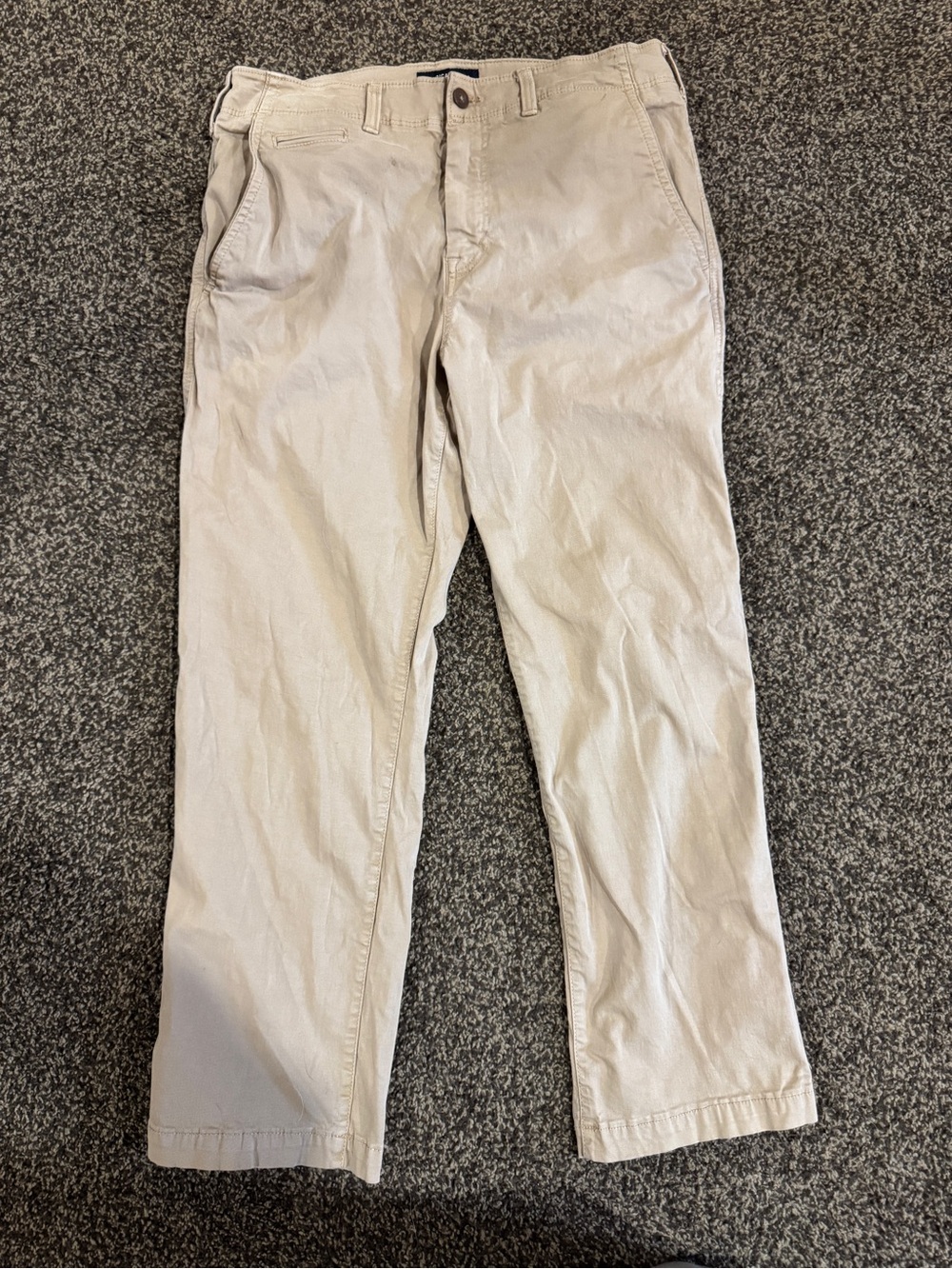 American Eagle Mens Extreme Flex Relaxed Straight Khakis— 34